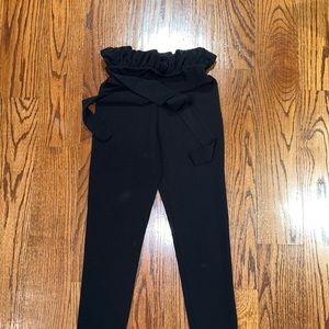PRETTY LITTLE THING Ruched Top Black Legging/Pant